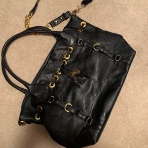 Large bag black with gold accent